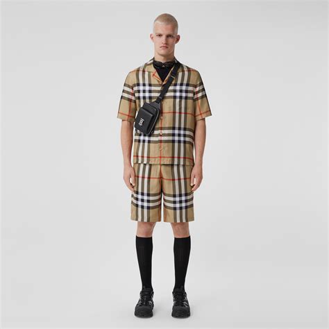 completo estivo burberry uomo|Burberry Limited.